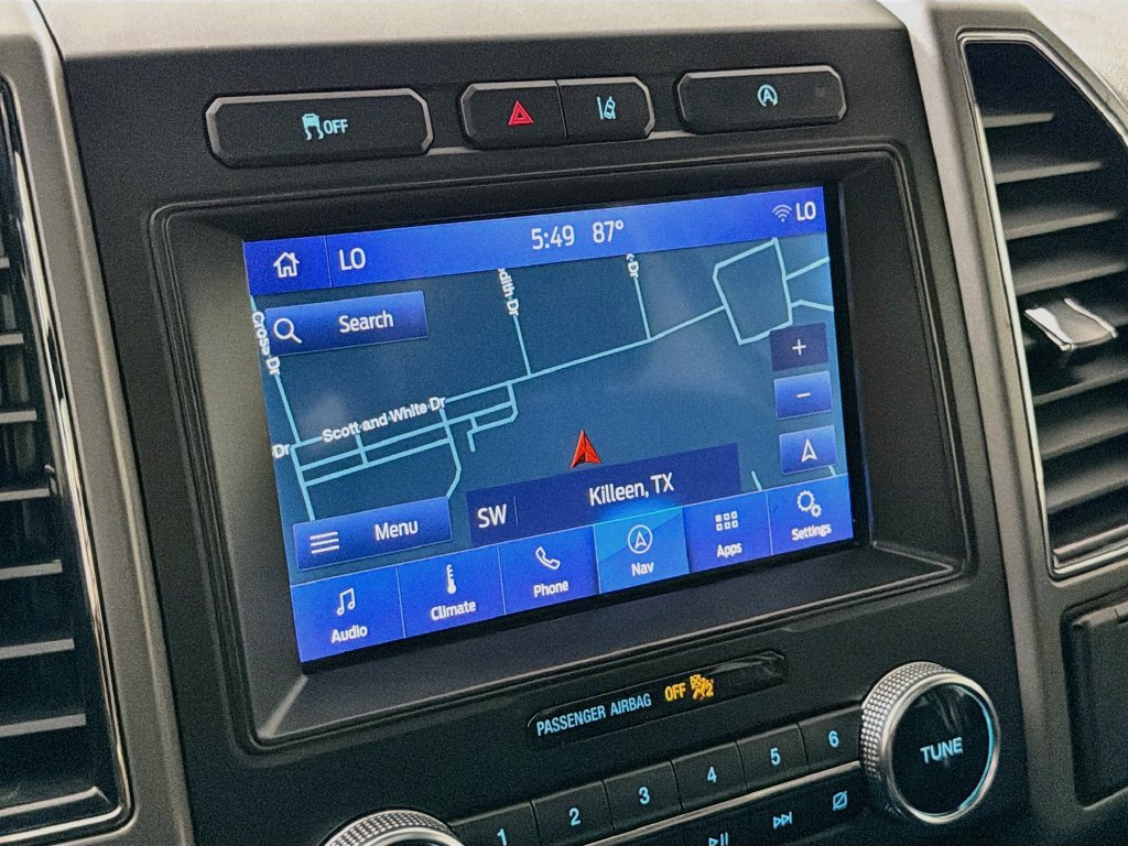 Used 2020 Ford Expedition Max XLT w/ Equipment Group 202A RWD image 19
