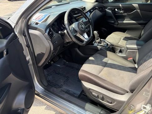 Used 2021 Nissan Rogue Sport SV FWD image 13