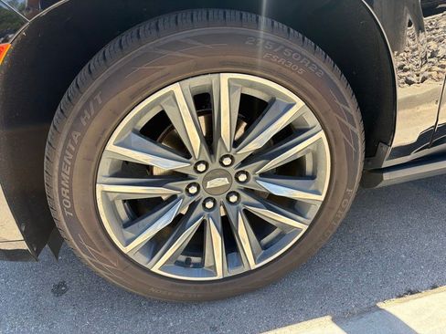 Used 2021 Cadillac Escalade Sport w/ Driver Assist Tech Package AWD/4WD image 11