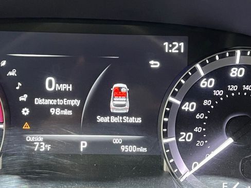 Used 2023 Toyota Highlander L image 34