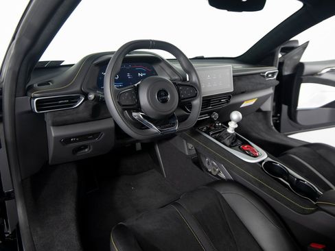 Used 2025 Lotus Emira image 15