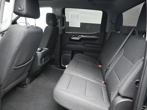 Used 2023 Chevrolet Silverado 1500 RST AWD/4WD image 13