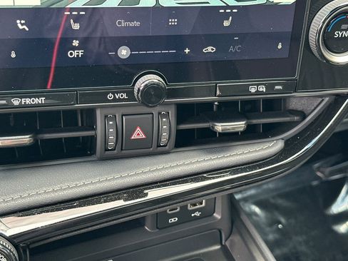 New 2026 Lexus NX 350 AWD image 17