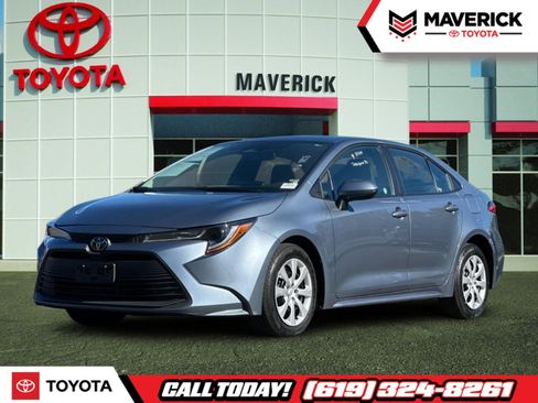 Used 2025 Toyota Corolla LE image 1
