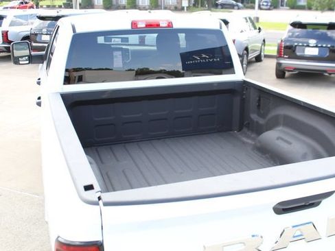 Used 2025 RAM 2500 Big Horn AWD/4WD image 6