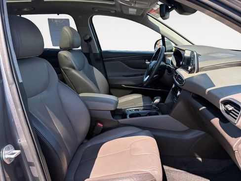 Used 2019 Hyundai Santa Fe FWD image 15