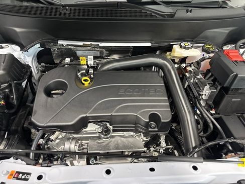 New 2026 GMC Terrain Denali w/ LPO, Floor Liner Package image 4