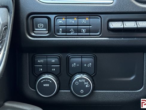 Certified 2023 Chevrolet Tahoe Premier AWD/4WD image 33