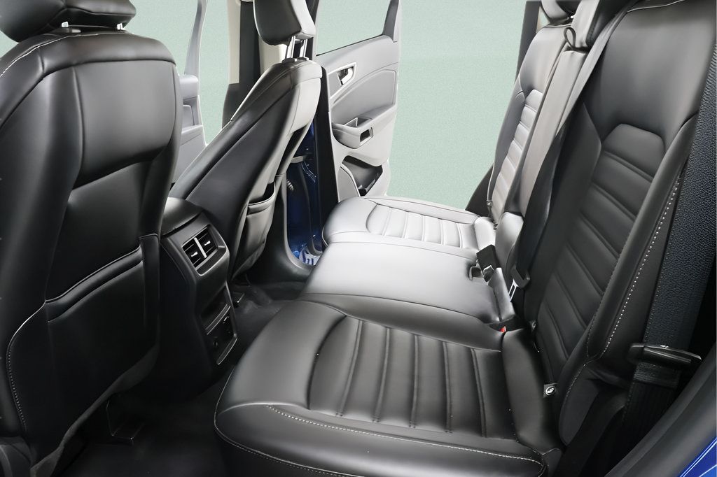 Used 2024 Ford Edge SEL w/ Convenience Package AWD/4WD image 28