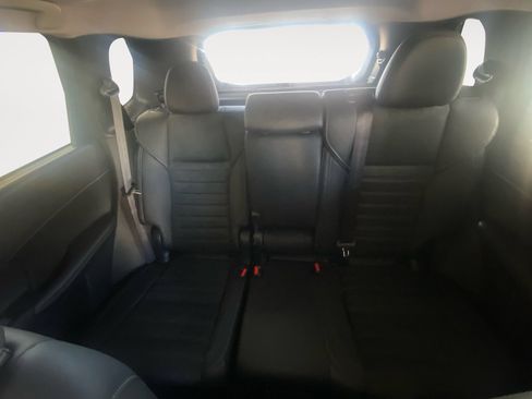 Used 2025 Mitsubishi Outlander SE FWD image 13