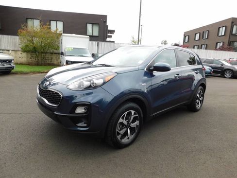 Used 2021 Kia Sportage LX AWD/4WD image 4