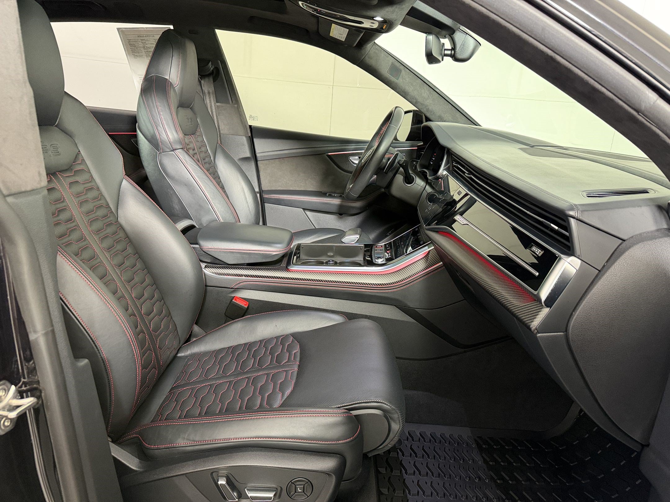 Used 2021 Audi RS Q8 AWD/4WD image 26