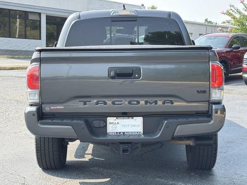 Used 2021 Toyota Tacoma TRD Sport w/ Technology Package RWD image 2