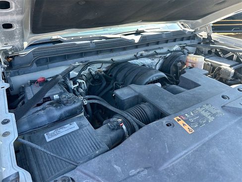 Used 2017 Chevrolet Silverado 1500 Custom w/ Custom Convenience Package image 25