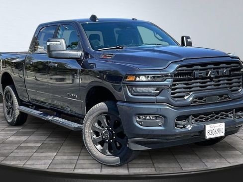 Used 2026 RAM 2500 Big Horn AWD/4WD image 32
