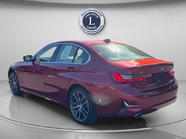 Used 2020 BMW 330i xDrive Sedan w/ Premium Package AWD/4WD image 4