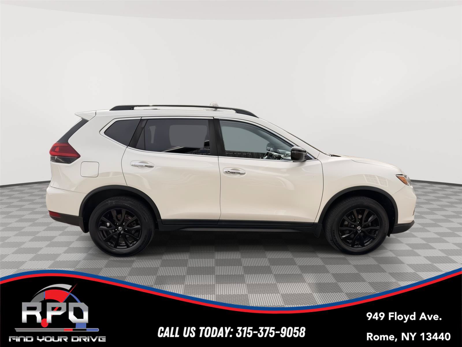 Used 2018 Nissan Rogue SV AWD/4WD image 6
