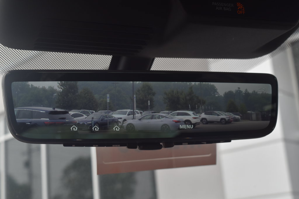 New 2025 Mitsubishi Outlander AWD image 15