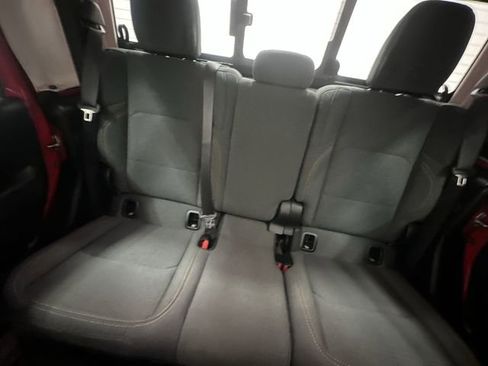 Used 2024 Jeep Gladiator Sport image 24