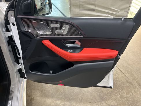 New 2026 Mercedes-Benz GLE 53 AMG 4MATIC image 16