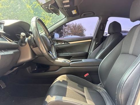 Used 2021 Honda Civic Sport image 13