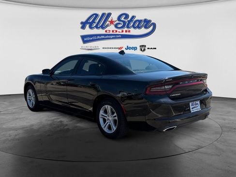 Used 2023 Dodge Charger SXT RWD image 7