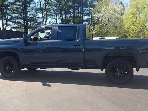 New 2026 Chevrolet Silverado 2500 LT w/ Trail Boss Package AWD/4WD image 8