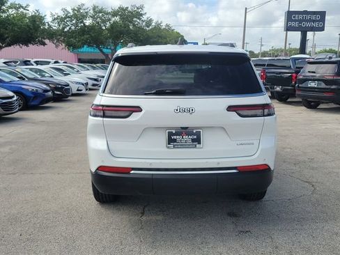 Used 2023 Jeep Grand Cherokee L Laredo RWD image 5