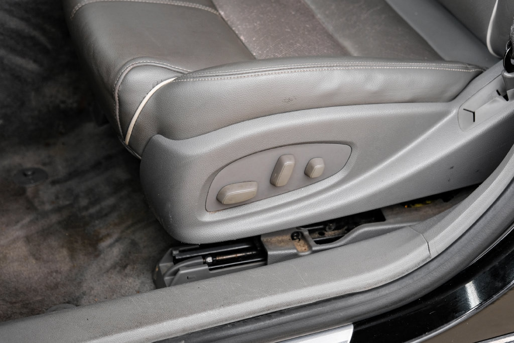 Used 2016 Chevrolet Impala LTZ FWD image 43