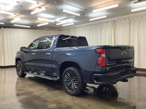 Used 2022 Chevrolet Silverado 1500 High Country w/ Safety Package II image 11