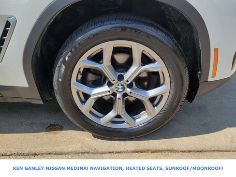 Used 2025 BMW X4 xDrive30i w/ Premium Package AWD/4WD image 22