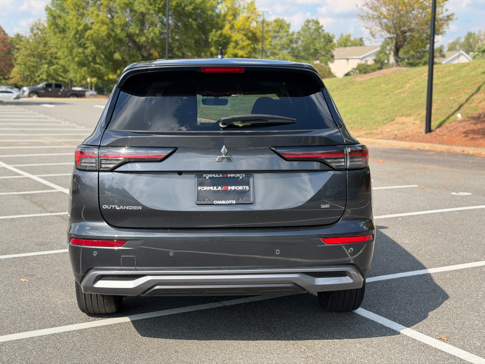 Used 2025 Mitsubishi Outlander SE FWD image 10