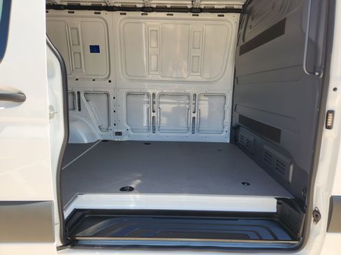 Certified 2025 Mercedes-Benz Sprinter 2500 image 22