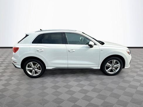 Used 2024 Audi Q3 2.0T Premium Plus w/ Premium Plus Package AWD/4WD image 8
