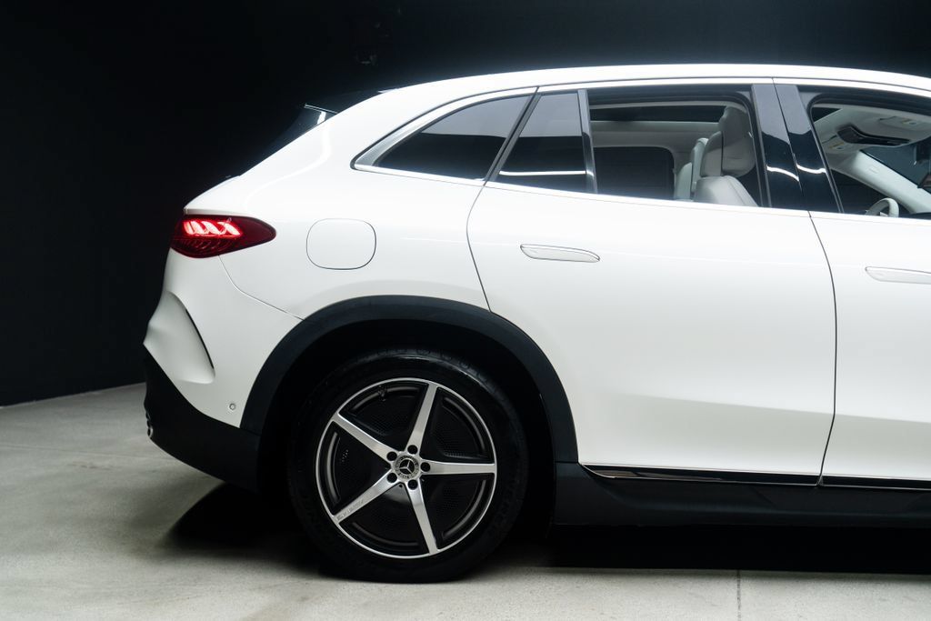 Used 2023 Mercedes-Benz EQE 350+ SUV w/ AMG Line Exterior Package image 14