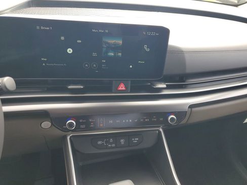 New 2026 Kia Carnival FWD image 14