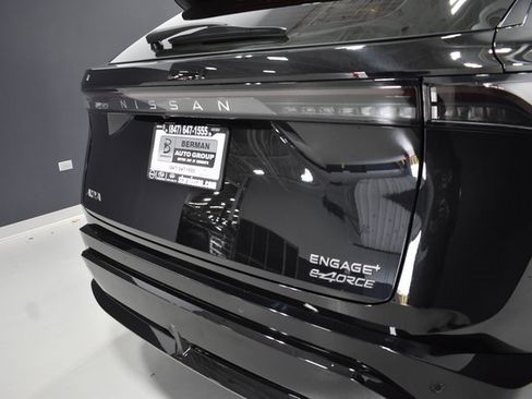 Certified 2023 Nissan Ariya AWD image 12