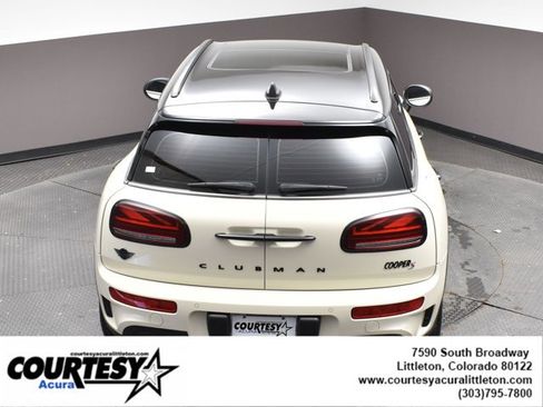 Used 2022 MINI Cooper Clubman S w/ Premium Package image 39