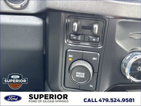 Used 2026 Ford F450 Platinum w/ FX4 Off-Road Package image 41