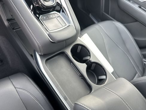 Certified 2025 Acura RDX SH-AWD image 34