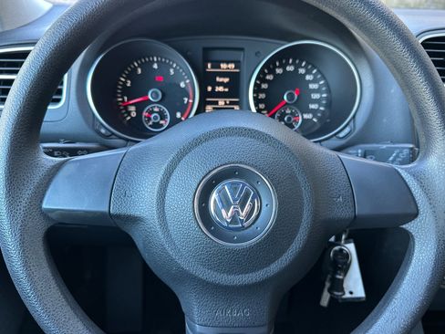 Used 2012 Volkswagen Golf 2-Door image 21