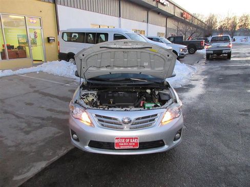 Used 2013 Toyota Corolla LE image 29