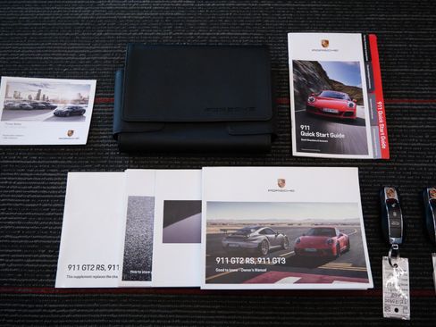 Used 2018 Porsche 911 GT3 RWD image 22
