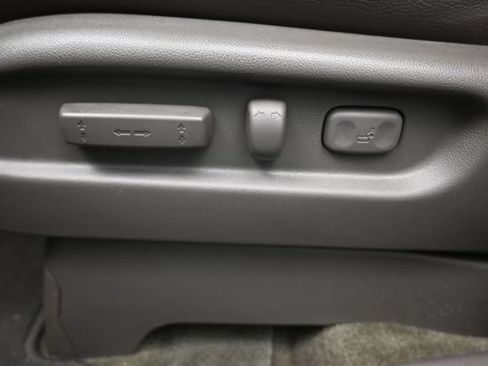 Used 2015 Honda Odyssey Touring Elite image 31