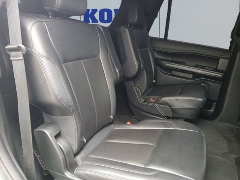 Used 2021 Ford Expedition XLT RWD image 18