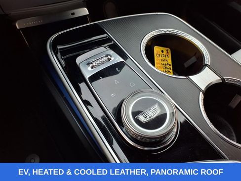 Used 2024 Cadillac Lyriq Sport image 22