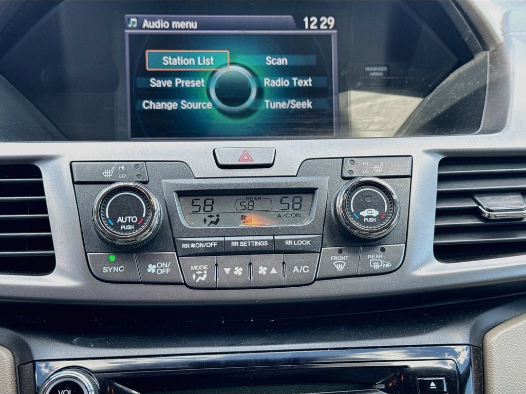 Used 2015 Honda Odyssey EX-L image 15