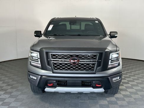 Used 2023 Nissan Titan PRO-4X w/ Pro-4x Convenience Package AWD/4WD image 8