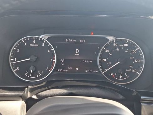Certified 2026 Nissan Pathfinder SV AWD/4WD image 16