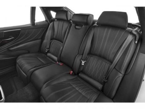 Used 2023 Lexus LS 500 w/ Luxury Package image 13